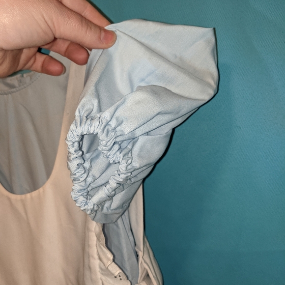 Dorothy wizard of oz costume or Alice in wonderland - Picture 3 of 5